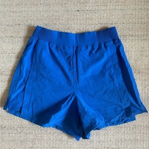 Lululemon Stretch Woven Relaxed Fit High Rise Short 4”